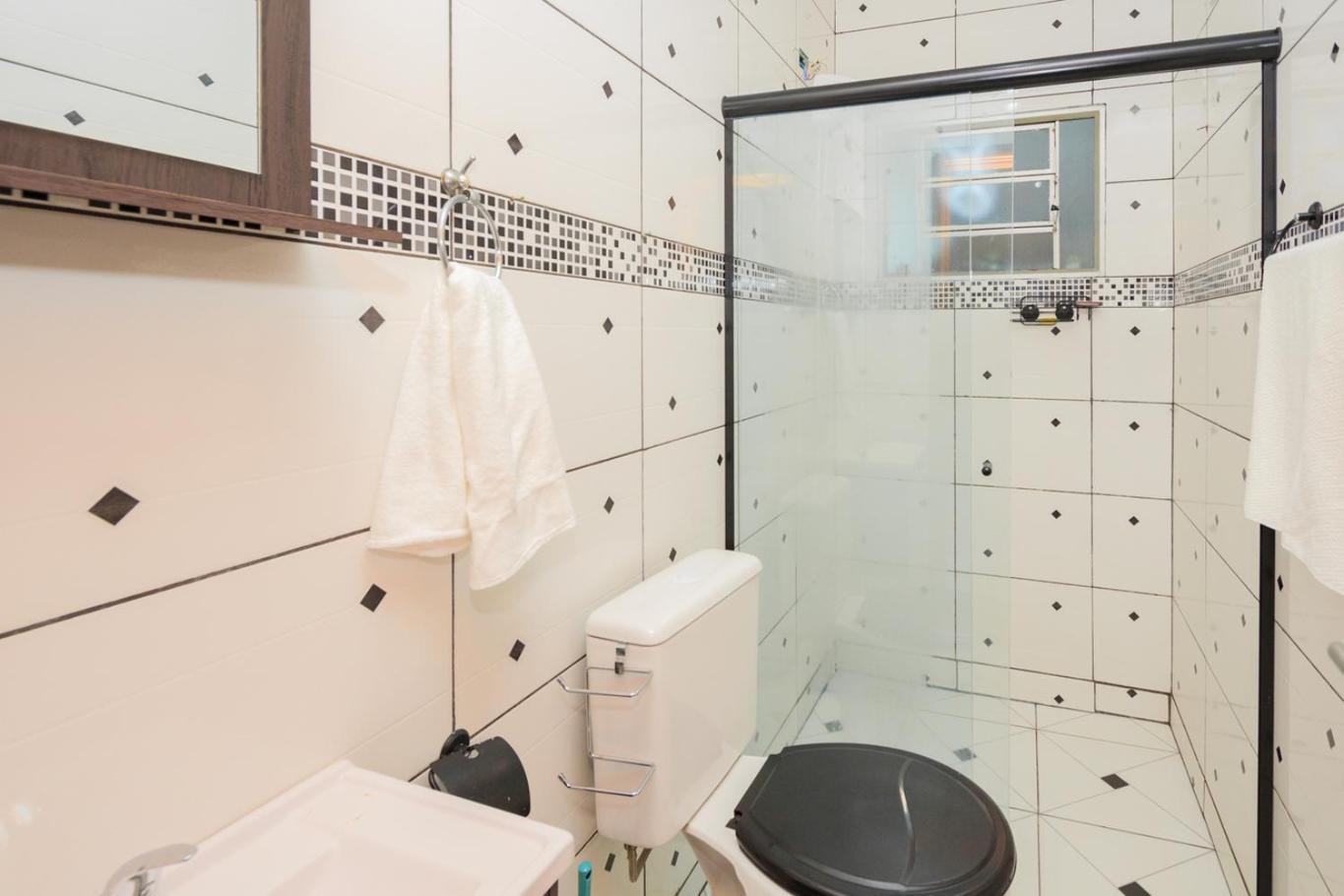 Casa Com Wi-fi, Jacuzzi, Garagem E Petfriendly * Londrina