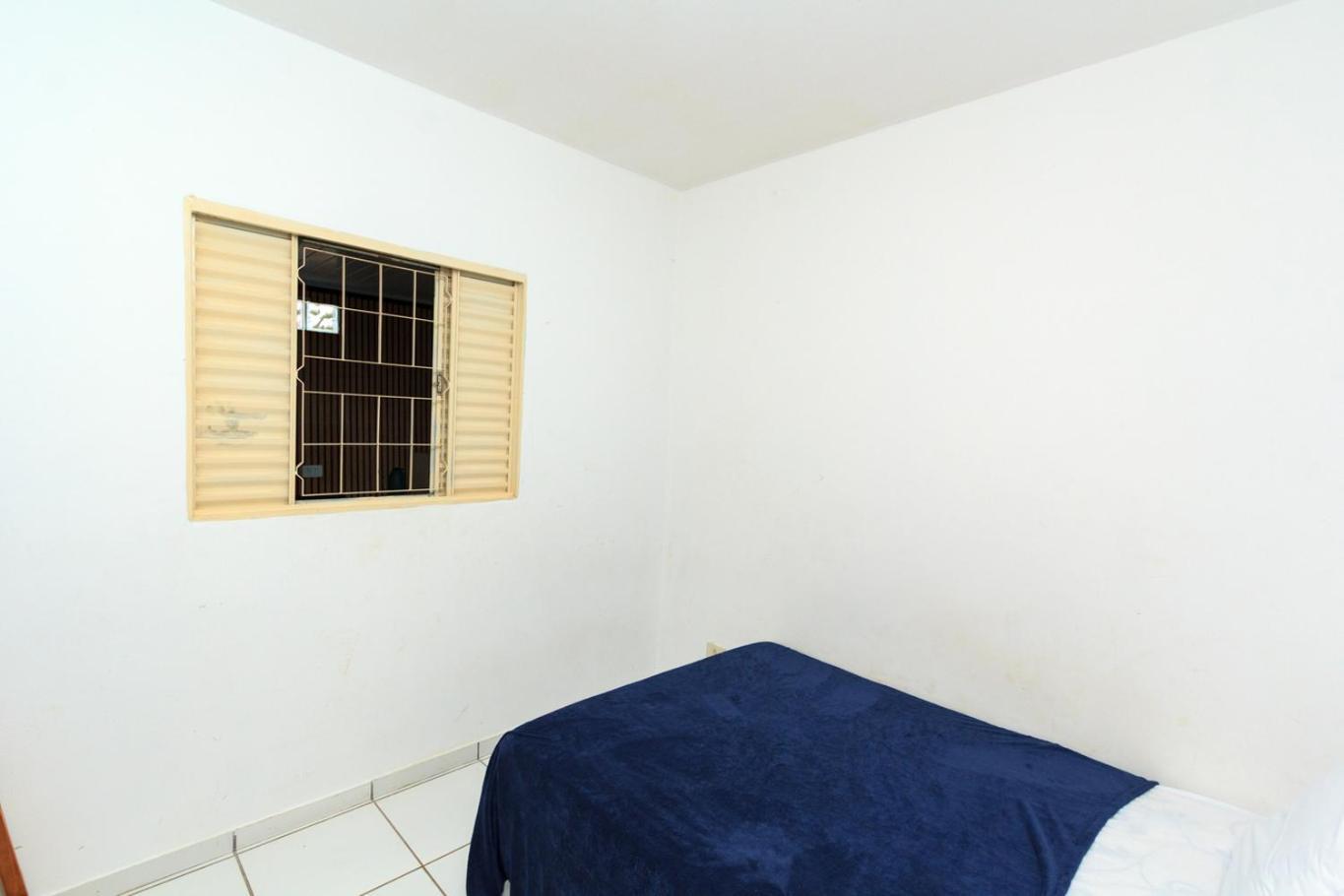 Casa Com Wi-fi, Jacuzzi, Garagem E Petfriendly Londrina