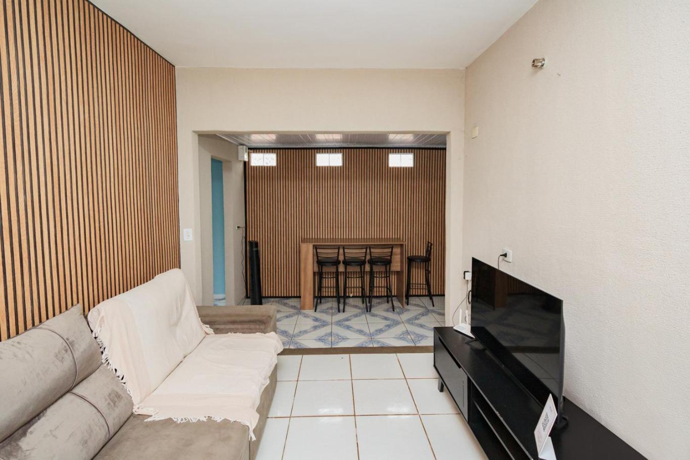 Casa Com Wi-fi, Jacuzzi, Garagem E Petfriendly Holiday home